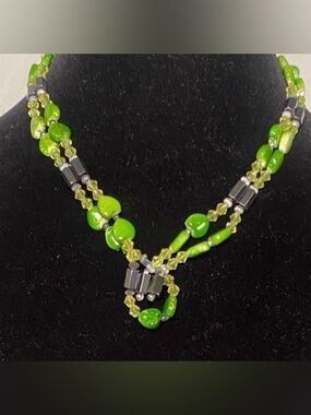 Vintage Magnetic Necklace/Bracelet WIth Green Heart and Metallic Hermatite Beads